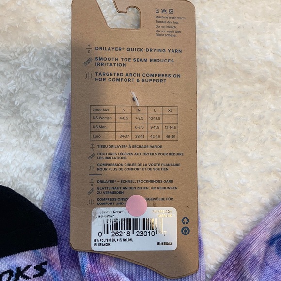 NWT 3/20💥2pair Brooks pacer running socks - Picture 5 of 5